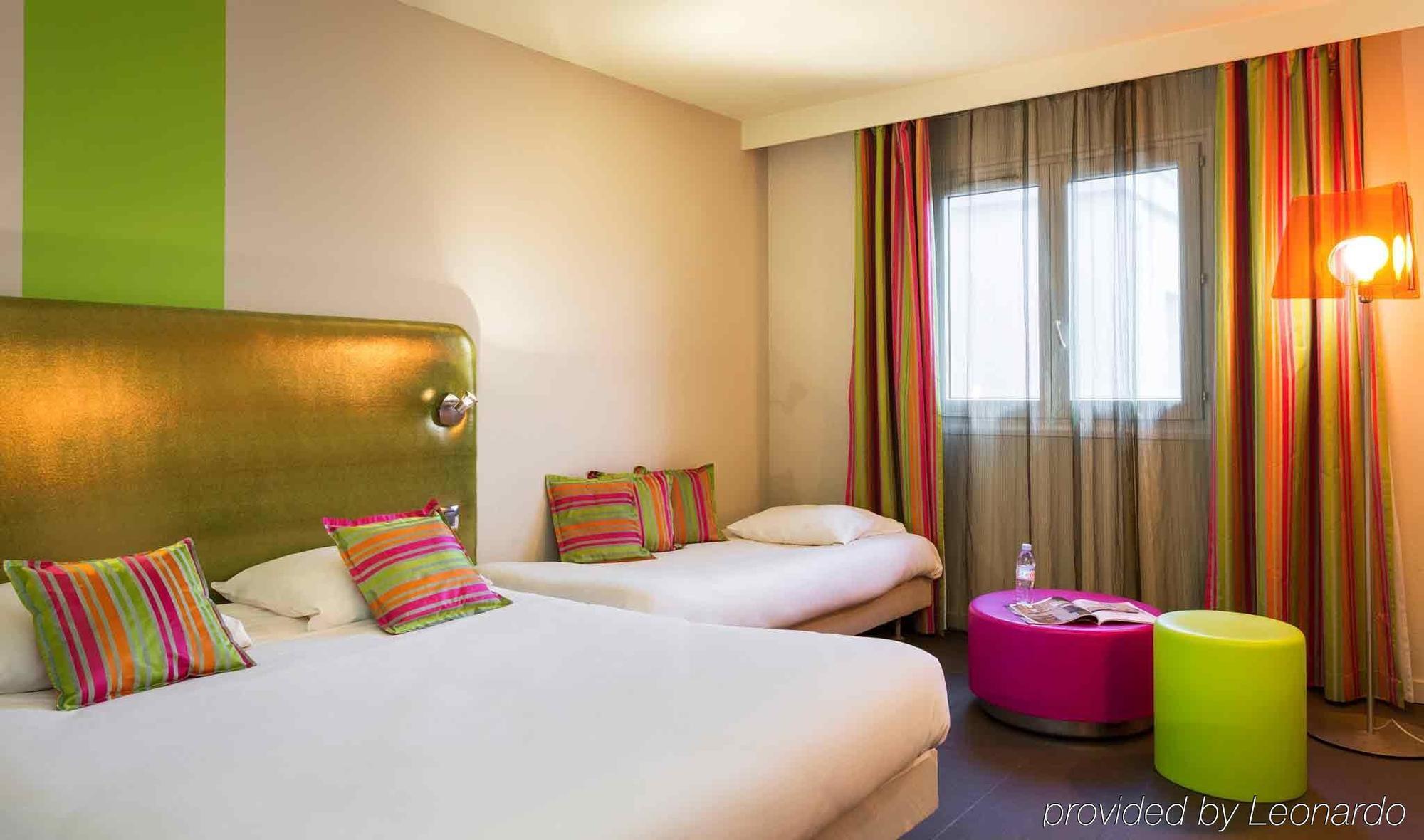 Hotel Provence ドラギニャン エクステリア 写真