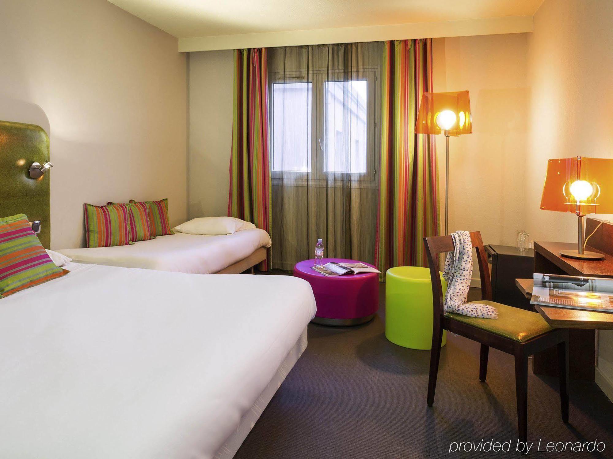 Hotel Provence ドラギニャン エクステリア 写真